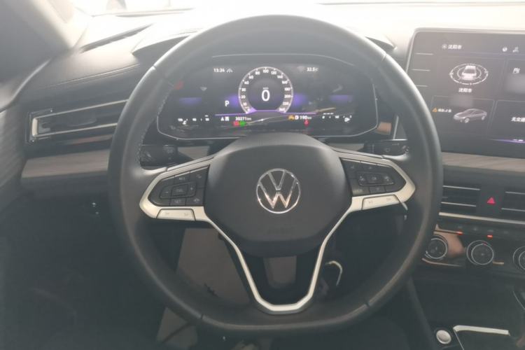 Used Volkswagen Sagitar 2023 300TSI DSG Excellence Edition Steering Wheel