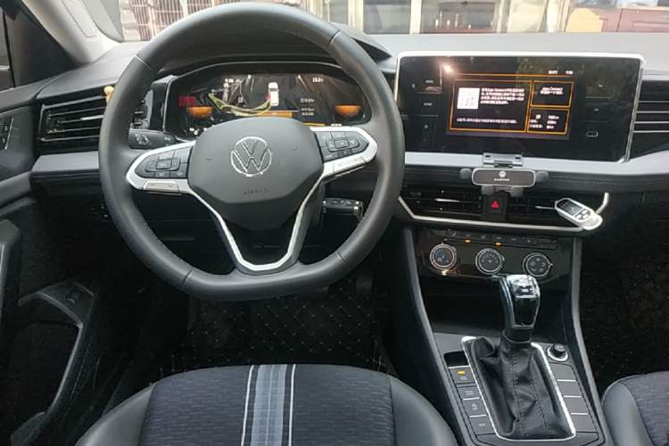 Used Volkswagen Sagitar 2023 300TSI DSG Flyover Edition Steering Wheel