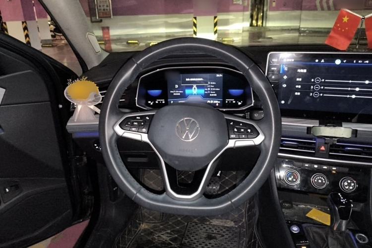 Used Volkswagen Sagitar 2023 300TSI DSG Excellence Edition Steering Wheel