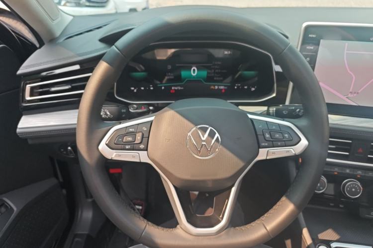 Used Volkswagen Sagitar 2023 300TSI DSG Excellence Edition Steering Wheel