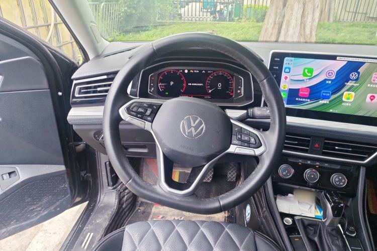 Used Volkswagen Sagitar 2023 300TSI DSG Excellence Edition Steering Wheel