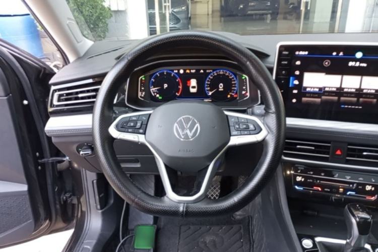 Used Volkswagen Sagitar 2023 280TSI DSG Excellence Edition Steering Wheel