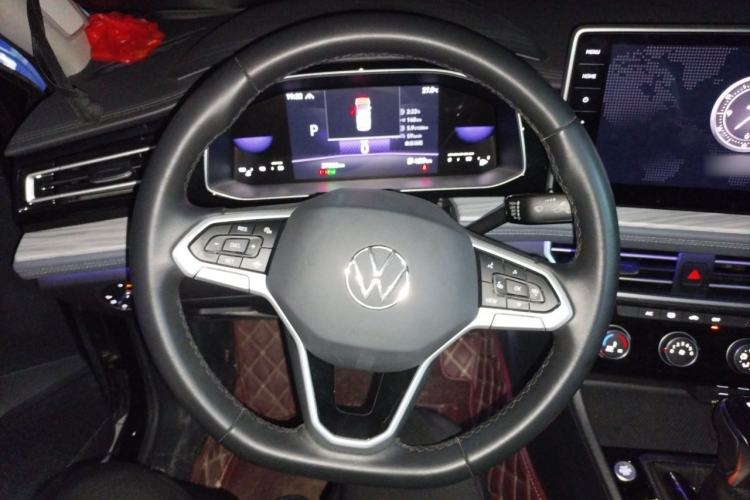 Used Volkswagen Sagitar 2023 280TSI DSG Beyond Lite Edition Steering Wheel