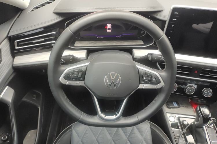 Used Volkswagen Sagitar 2023 300TSI DSG Excellence Edition Steering Wheel