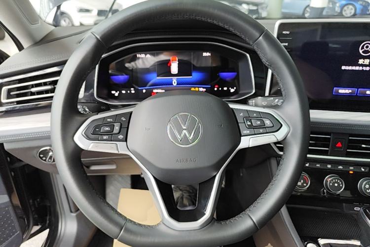 Used Volkswagen Sagitar 2023 300TSI DSG Excellence Edition Steering Wheel