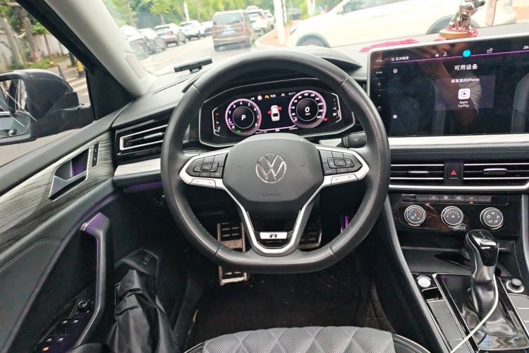 Used Volkswagen Sagitar 2023 300TSI DSG Excellence Edition Steering Wheel