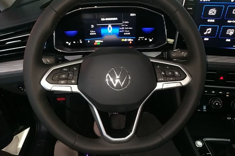 Used Volkswagen Sagitar 2023 300TSI DSG Excellence Edition Steering Wheel