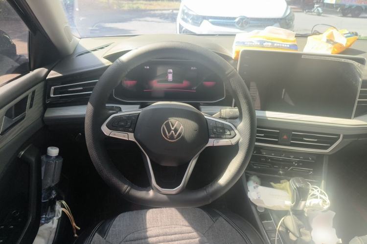 Used Volkswagen Sagitar 2023 300TSI DSG Excellence Edition Steering Wheel