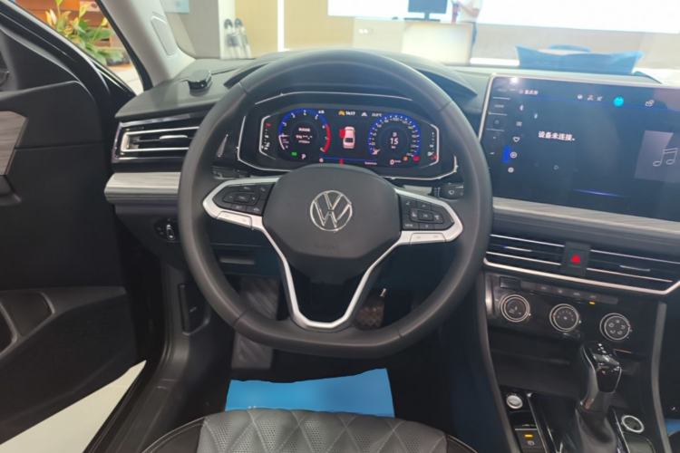 Used Volkswagen Sagitar 2023 300TSI DSG Excellence Edition Steering Wheel