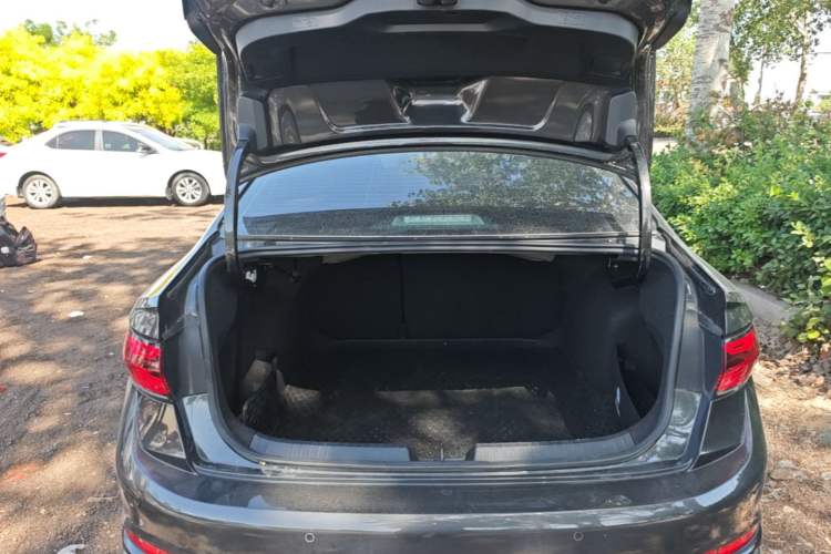 Used Volkswagen Sagitar 2023 280TSI DSG Excellence Plus Edition Trunk