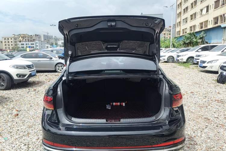 Used Volkswagen Sagitar 2023 300TSI DSG Excellence Edition Trunk