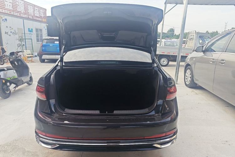 Used Volkswagen Sagitar 2023 300TSI DSG Excellence Edition Trunk