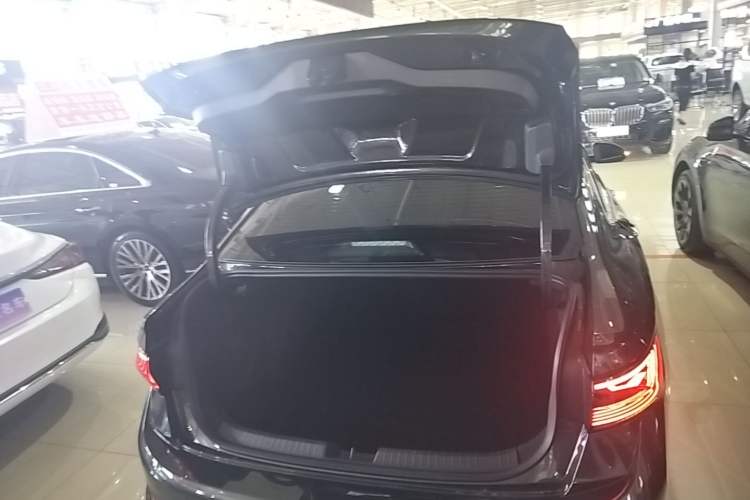 Used Volkswagen Sagitar 2023 300TSI DSG Excellence Edition Trunk