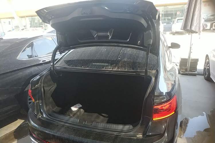 Used Volkswagen Sagitar 2023 300TSI DSG Excellence Edition Trunk