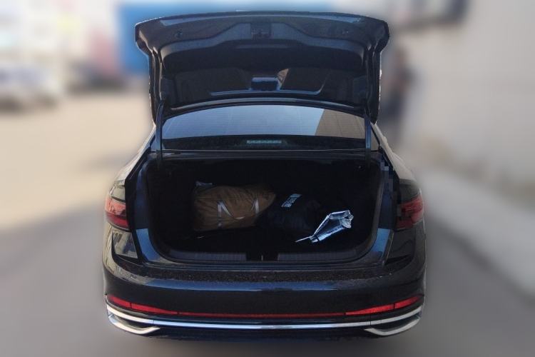 Used Volkswagen Sagitar 2023 300TSI DSG Excellence Edition Trunk