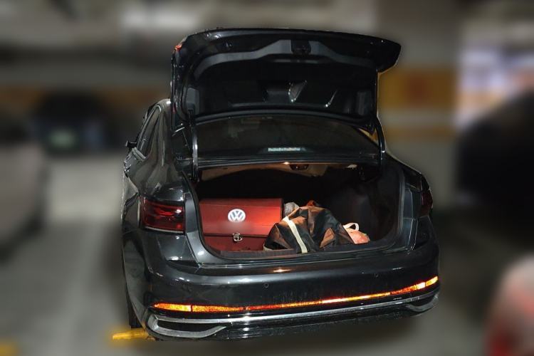 Used Volkswagen Sagitar 2023 300TSI DSG Excellence Edition Trunk