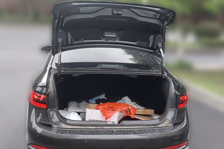 Used Volkswagen Sagitar 2023 300TSI DSG Excellence Edition Trunk