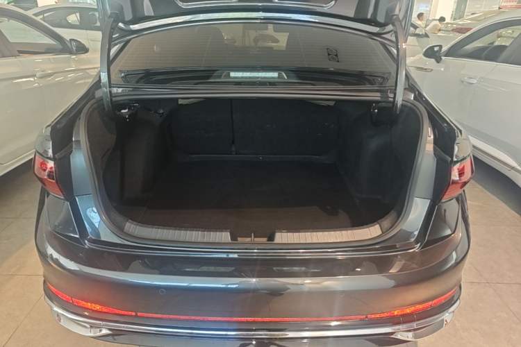 Used Volkswagen Sagitar 2023 300TSI DSG Excellence Edition Trunk