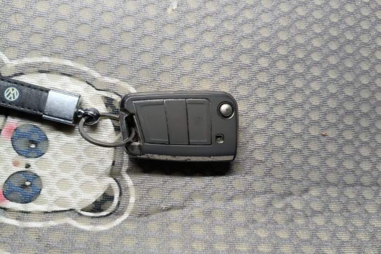 Used Volkswagen Sagitar 2023 300TSI DSG Excellence Edition Vehicle Key