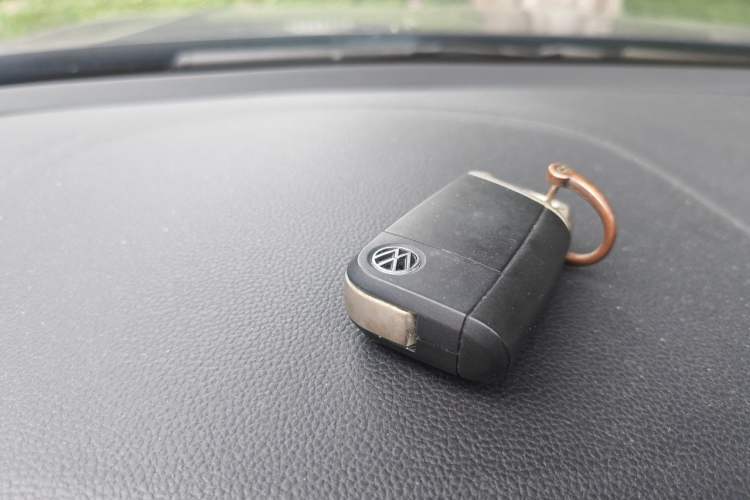 Used Volkswagen Sagitar 2023 300TSI DSG Excellence Edition Vehicle Key