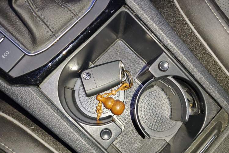 Used Volkswagen Sagitar 2023 300TSI DSG Excellence Edition Vehicle Key