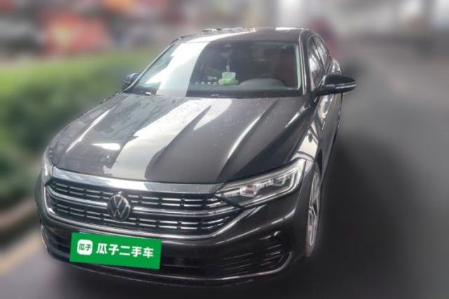 Ojetý Volkswagen Sagitar 2023 300TSI DSG Excellence Edition
