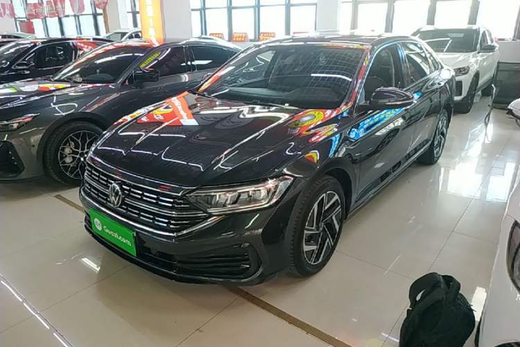 Ojetý Volkswagen Sagitar 2023 300TSI DSG Excellence Edition Guazi used car, China used car export, Used car for sale, Used  cars, Cheapest cars for sale