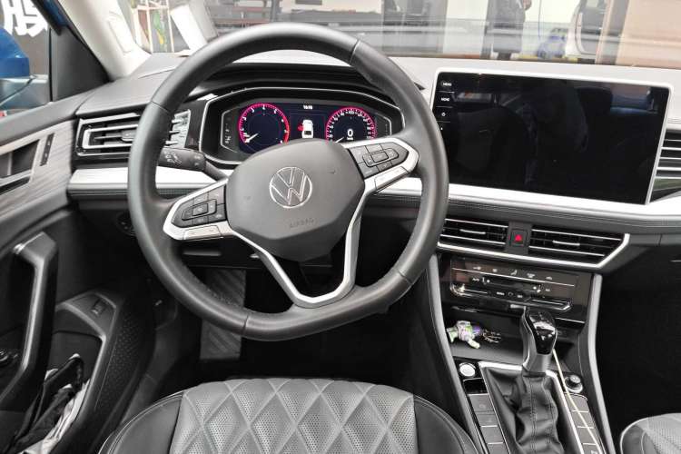 Used Volkswagen Sagitar 2023 280TSI DSG Excellence Edition Interior 2