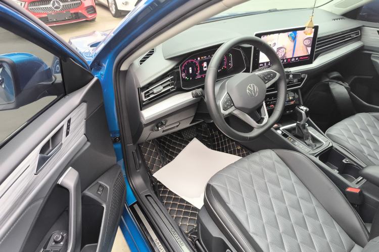 Used Volkswagen Sagitar 2023 280TSI DSG Excellence Plus Edition Interior 3