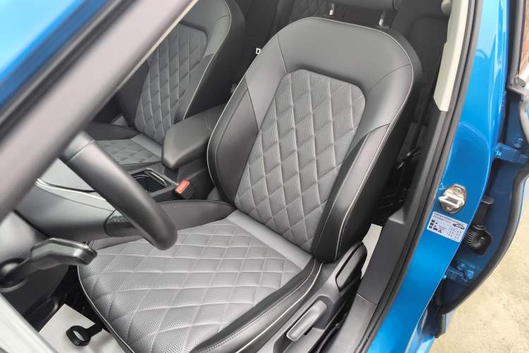Used Volkswagen Sagitar 2023 280TSI DSG Excellence Plus Edition Left Front Seat