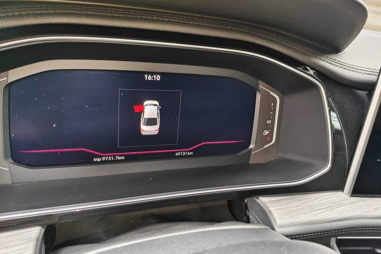 Used Volkswagen Sagitar 2023 280TSI DSG Excellence Edition Odometer Close Up