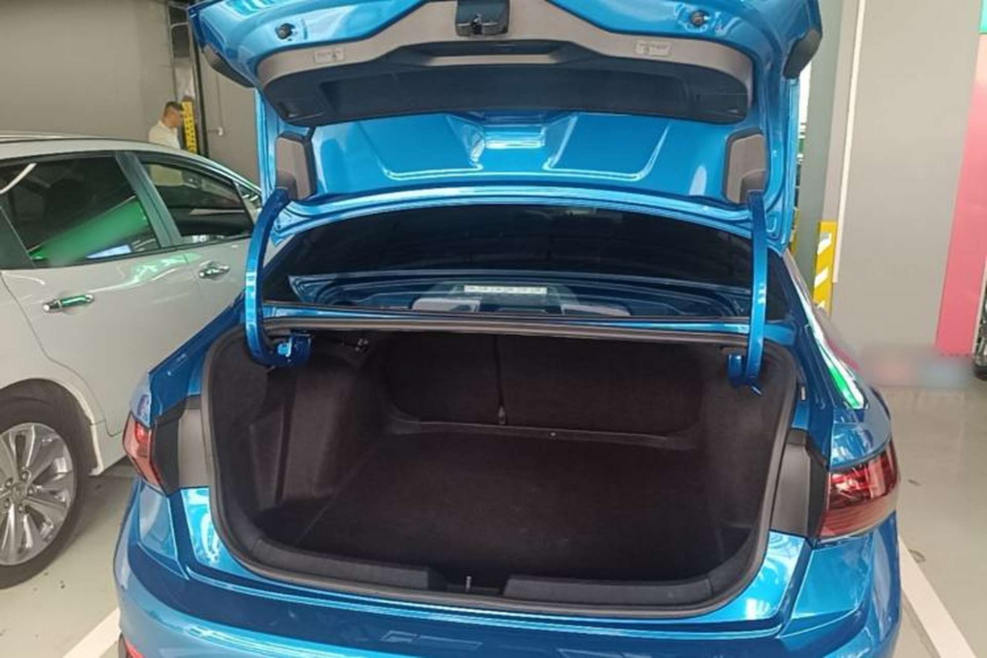 Used Volkswagen Sagitar 2023 280TSI DSG Excellence Plus Edition Trunk