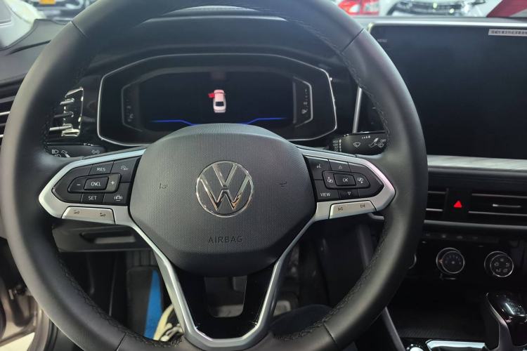 Used Volkswagen Sagitar 2023 300TSI DSG Excellence Edition Steering Wheel