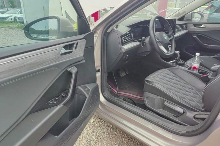 Used Volkswagen Sagitar 2023 200TSI DSG Excellence Edition Driver Seat