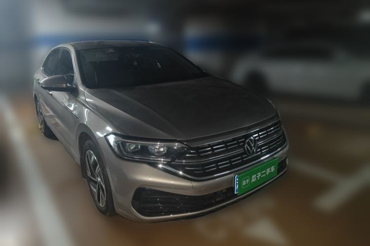 Used Volkswagen Sagitar 2023 280TSI DSG Excellence Edition Front Right 45 Deg