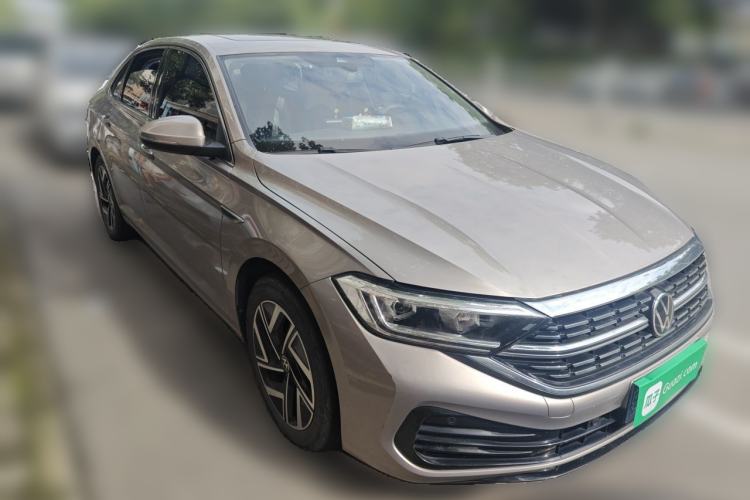 Used Volkswagen Sagitar 2023 300TSI DSG Excellence Edition Front Right 45 Deg