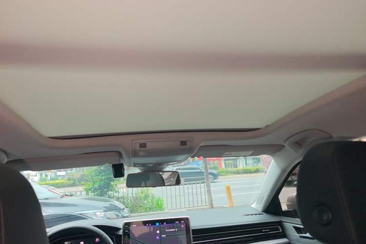 Used Volkswagen Sagitar 2023 300TSI DSG Excellence Edition Headliner