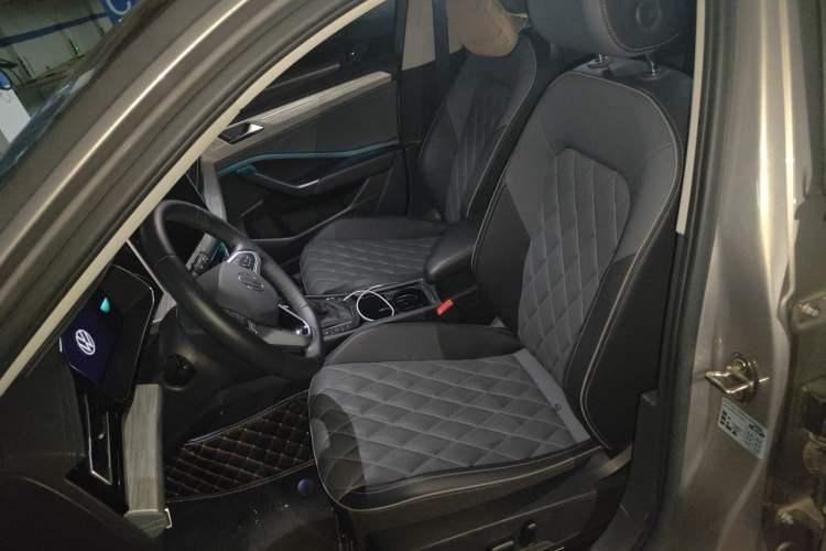 Used Volkswagen Sagitar 2023 280TSI DSG Excellence Edition Left Front Seat
