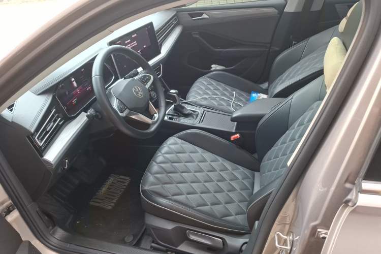 Used Volkswagen Sagitar 2023 280TSI DSG Beyond Lite Edition Left Front Seat
