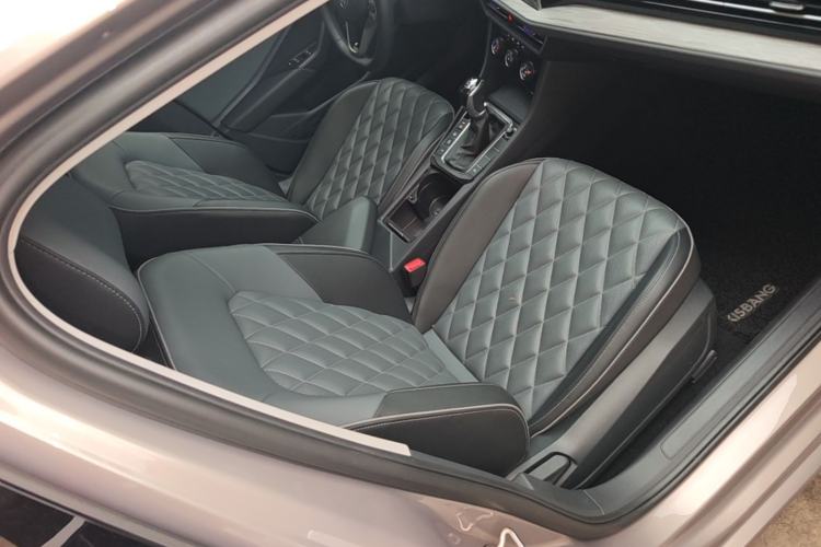 Used Volkswagen Sagitar 2023 300TSI DSG Excellence Edition Right Front Seat