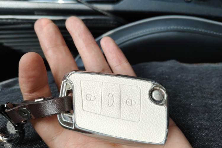 Used Volkswagen Sagitar 2023 200TSI DSG Excellence Edition Vehicle Key