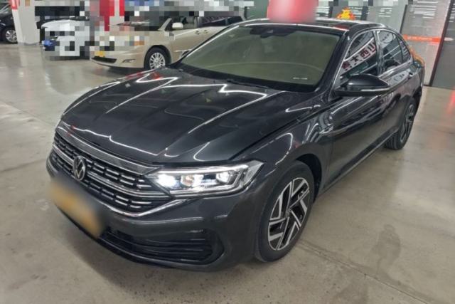 Ojetý Volkswagen Sagitar 2023 300TSI DSG Excellence Edition