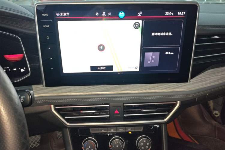 Used Volkswagen Sagitar 2023 300TSI DSG Excellence Edition Audio And AC Panel
