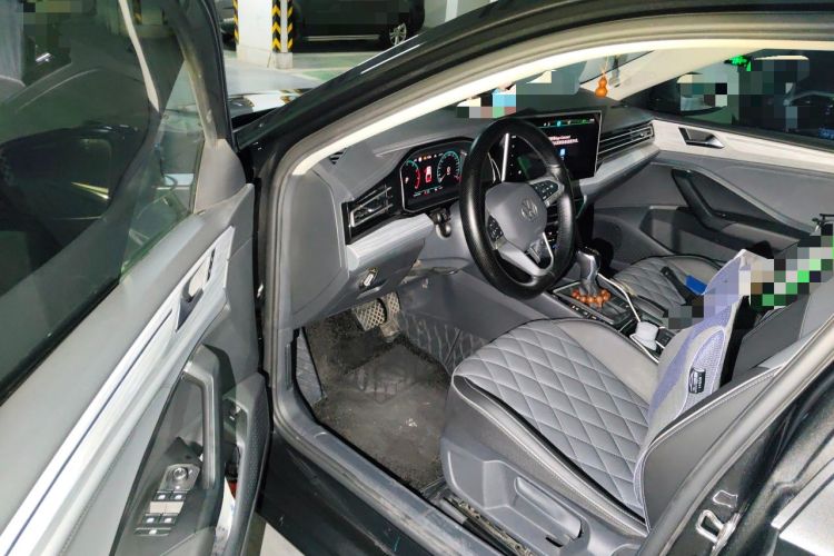 Used Volkswagen Sagitar 2023 280TSI DSG Excellence Edition Driver Seat