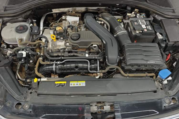 Used Volkswagen Sagitar 2023 300TSI DSG Excellence Edition Engine Bay