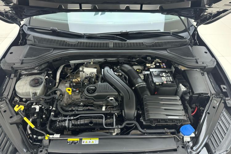 Used Volkswagen Sagitar 2023 300TSI DSG Excellence Edition Engine Bay
