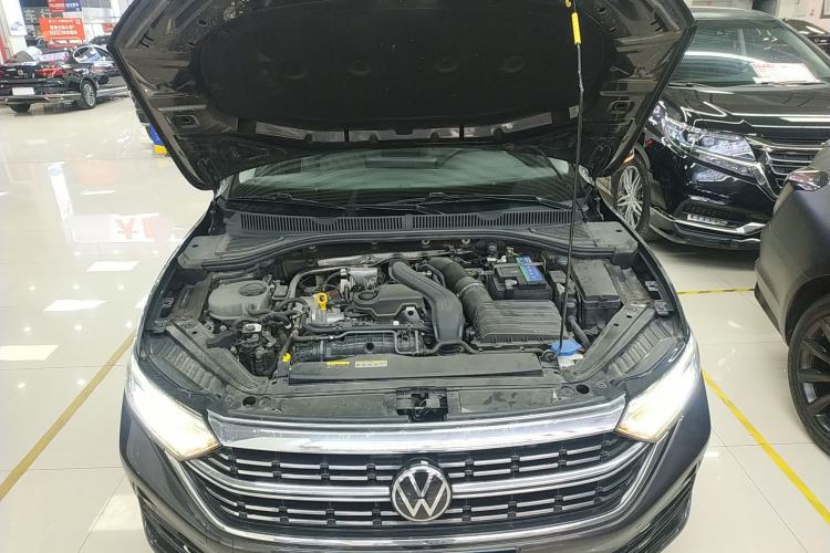 Used Volkswagen Sagitar 2023 300TSI DSG Excellence Edition Engine Bay