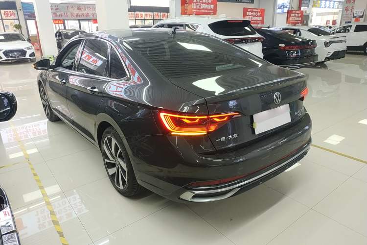 Used Volkswagen Sagitar 2023 300TSI DSG Excellence Edition Exterior 2
