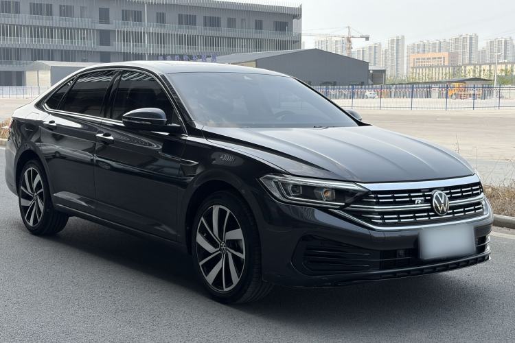 Used Volkswagen Sagitar 2023 300TSI DSG Excellence Edition Exterior 3