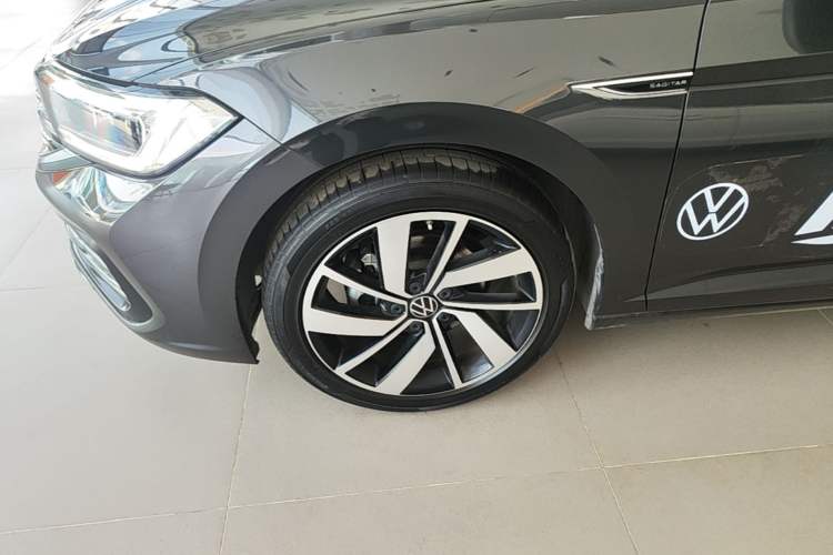 Used Volkswagen Sagitar 2023 300TSI DSG Excellence Edition Exterior 4
